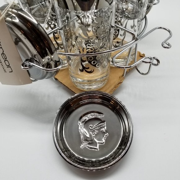 Vintage MCM Queen's Lusterware by Vitreon Guardian Crest Glass Tumbler & Coaster - Picture 3 of 5